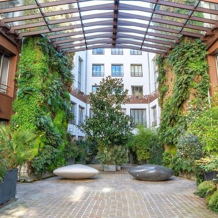 Guestready - Artist Loft With A Vertical Garden باريس المظهر الخارجي الصورة